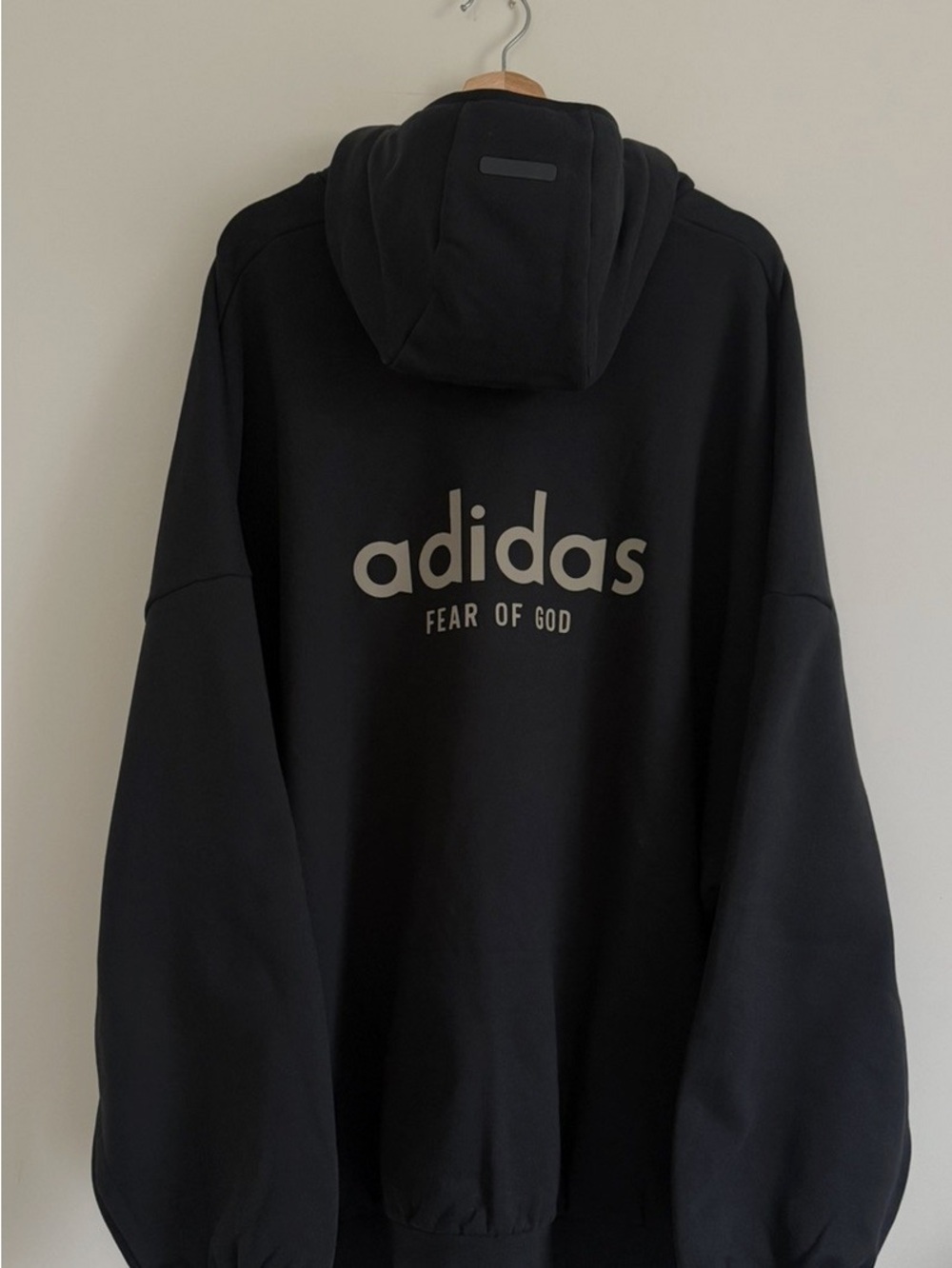 Adidas x FOG Essentials hoodie
Size medium
Like new
Same or next day shipping!! - Picture 2 of 4